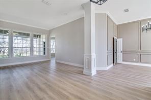 125 Devon Court - Photo 4