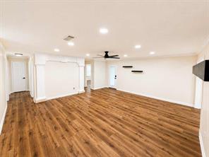 4401 Lacey Circle - Photo 9