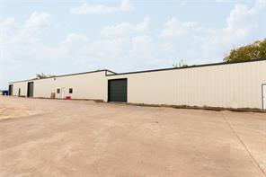 1748 N Main - Photo 9
