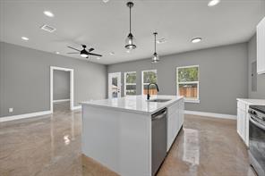 2817 Clinton Avenue - Photo 14