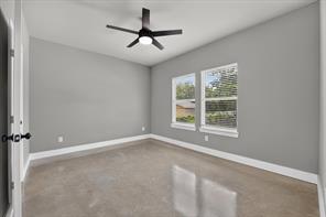 2817 Clinton Avenue - Photo 25