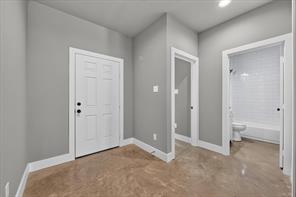 2817 Clinton Avenue - Photo 6