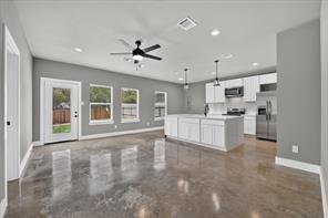 2817 Clinton Avenue - Photo 7
