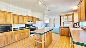 2247 County Road 2130 - Photo 13