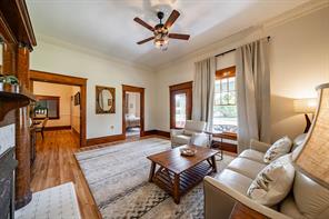 401 N Avenue H - Photo 7