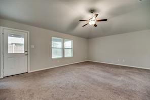 4544 Hemingway Avenue - Photo 3