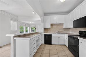 2601 S University Drive - Photo 10