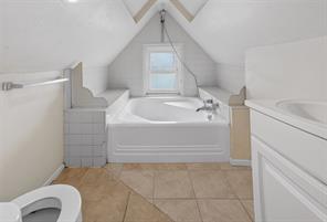 2601 S University Drive - Photo 29