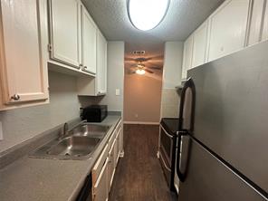 4502 Gaston Avenue - Photo 9