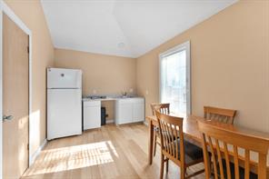 2439 Inadale Avenue - Photo 24