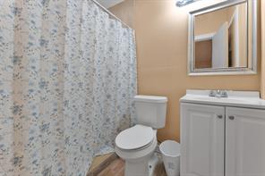 2439 Inadale Avenue - Photo 27