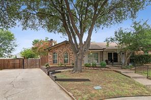 414 Bluegrass Lane - Photo 1