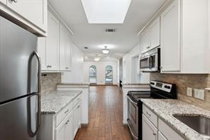 414 Bluegrass Lane - Photo 10