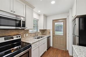 414 Bluegrass Lane - Photo 9