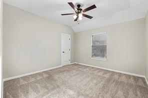 221 Chapel Hill Drive - Photo 32