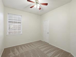 1048 Harriman Drive - Photo 16