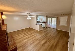 124 Poinsettia Circle - Photo 2