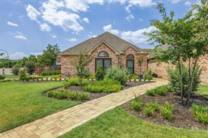 2105 Norwood Lane - Photo 2