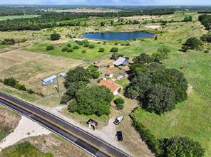 1268 Fm 2174 - Photo 1