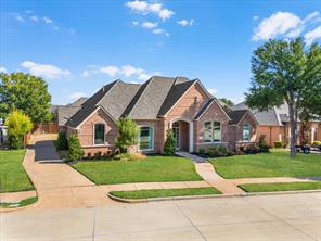 302 Skyline Drive - Photo 1