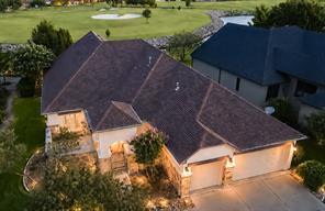8908 Crestview - Photo 1