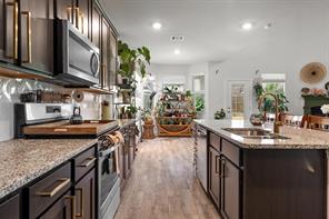 11204 Glover Lane - Photo 12