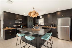 251 Queens Drive - Photo 20