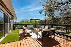 251 Queens Drive - Photo 22