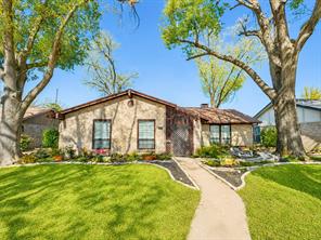 2309 Richwood - Photo 1