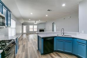 815 Creekside Drive - Photo 11
