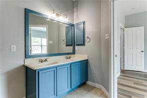 815 Creekside Drive - Photo 15