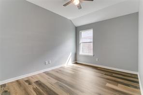 815 Creekside Drive - Photo 6