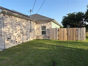 4517 Spencer Street - Photo 16