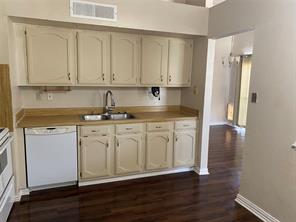 3824 Longmeadow Way - Photo 13