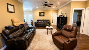 315 E Brockett Street - Photo 20