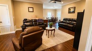 315 E Brockett Street - Photo 21