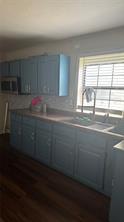 1217 Verbena Street - Photo 8