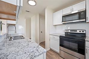 17235 Lake Ray Hubbard Drive - Photo 14