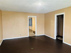 306 N D Avenue - Photo 4
