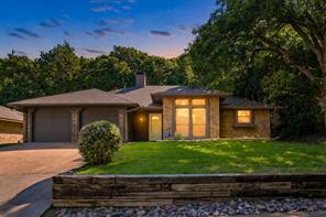824 Cherlynne Drive - Photo 1