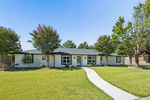 502 Cashmere Drive - Photo 1