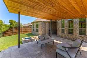 1557 Trowbridge Circle - Photo 2