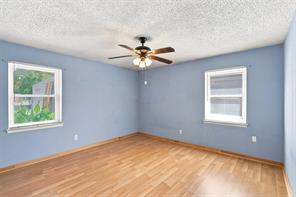 2107 10th Street - Photo 10