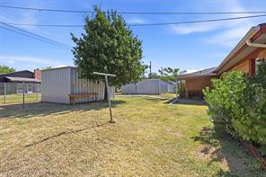 2107 10th Street - Photo 17