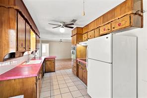 2107 10th Street - Photo 9