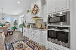 15040 Belclaire Avenue - Photo 21