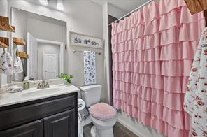 15040 Belclaire Avenue - Photo 31