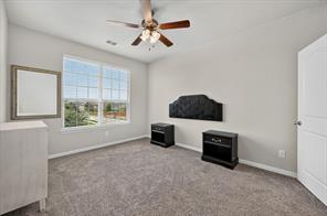 15040 Belclaire Avenue - Photo 32