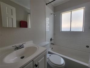 1225 Blalock Avenue - Photo 15