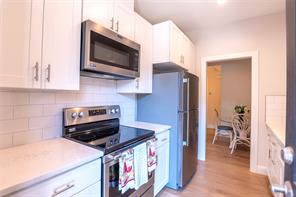 10660 Park Village Place - Photo 6